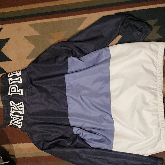 Pink Windbreaker M/L - Picture 4 of 4